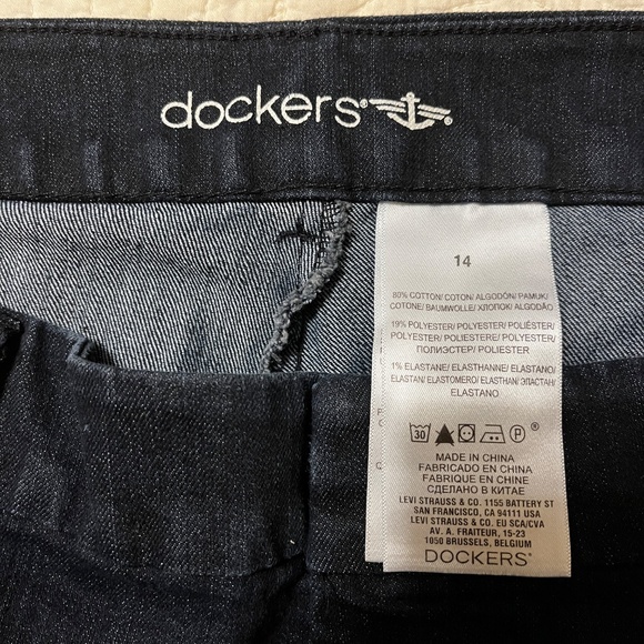 Docker’s Capri/Crop Pants - Navy Blue denim - Size 14 - Picture 2 of 3